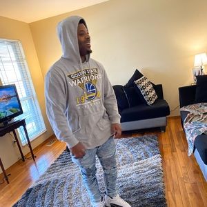 Meet your Posher, Christopher